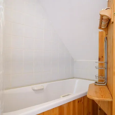 Central Dingle Cottage * דינגל
